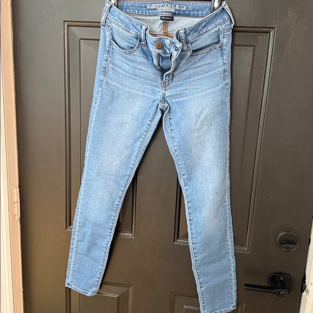American Eagle Light Blue Jeans